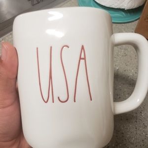 Rae dunn USA mug